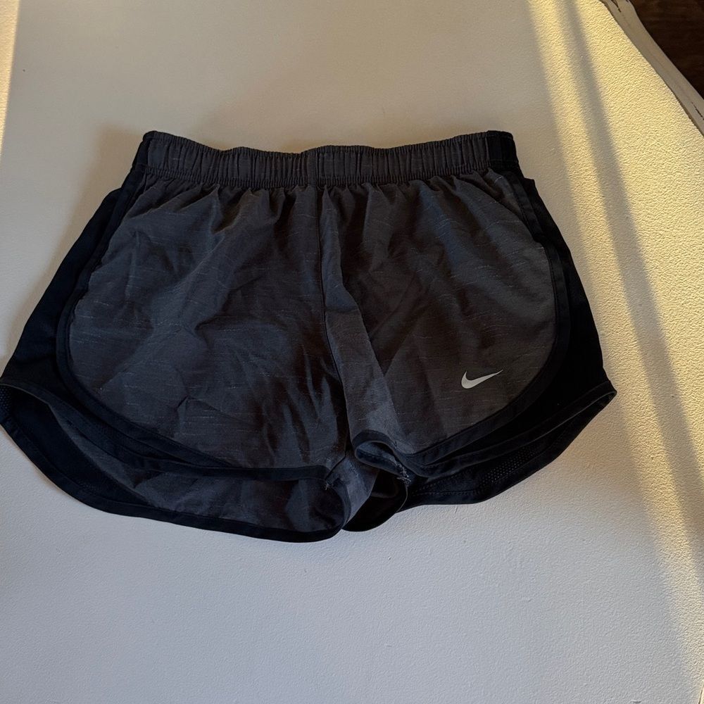 Nike Charcoal and Black Athletic Shorts size small